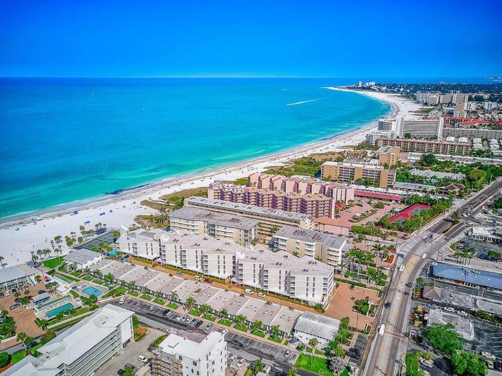 Sea Crest Aparthotel Point O'Rocks Ngoại thất bức ảnh