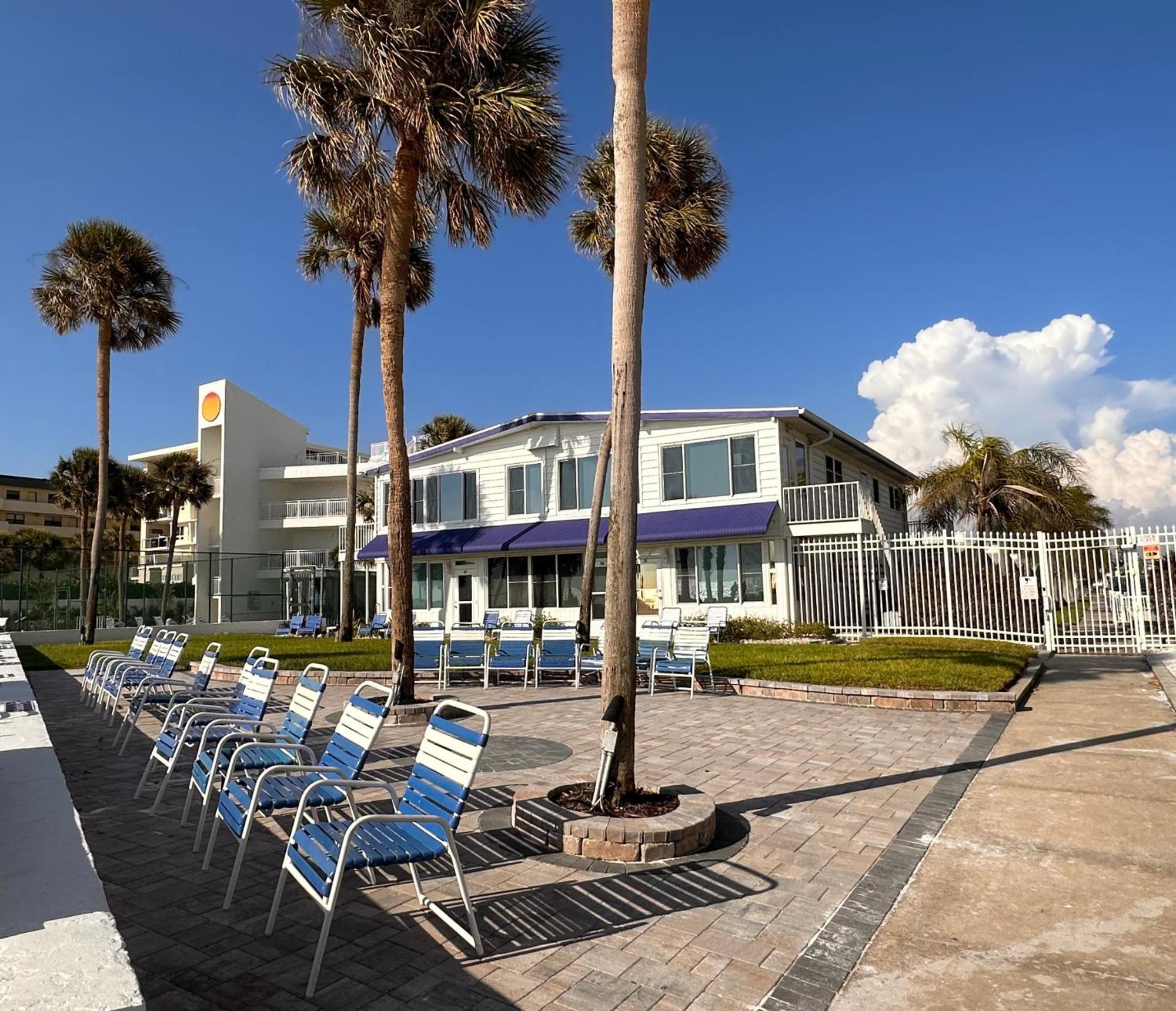Sea Crest Aparthotel Point O'Rocks Ngoại thất bức ảnh