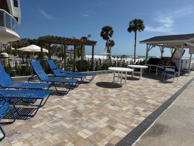 Sea Crest Aparthotel Point O'Rocks Ngoại thất bức ảnh